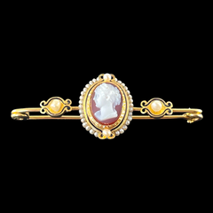 Rare Antique French 19th Century Hard Stone Cameo Natural Pearls Enamel 18K Gold Safety Pin Brooch