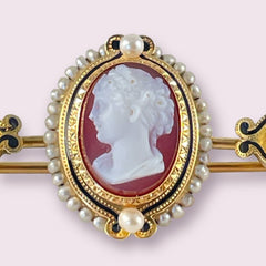 Rare Antique French 19th Century Hard Stone Cameo Natural Pearls Enamel 18K Gold Safety Pin Brooch