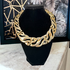 Vintage Chunky Wide Wavy Graduated Gold Tone Links Collar Necklace