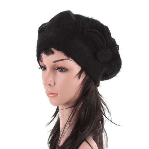 Stylish French Beret for Her – Black